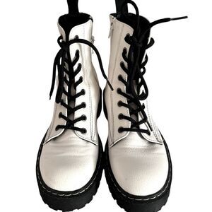 Sincerely Jules Womens White Combat Boots EUC